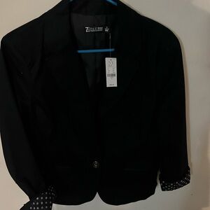Zenana Outfitters Women's Black Blazer